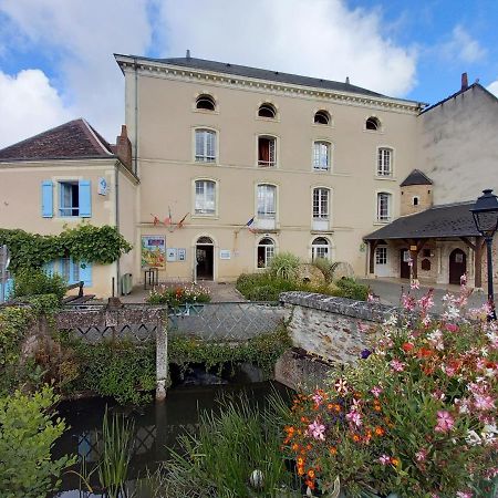 Gite Le Moulin Mezieres-en-Brenne Exterior photo